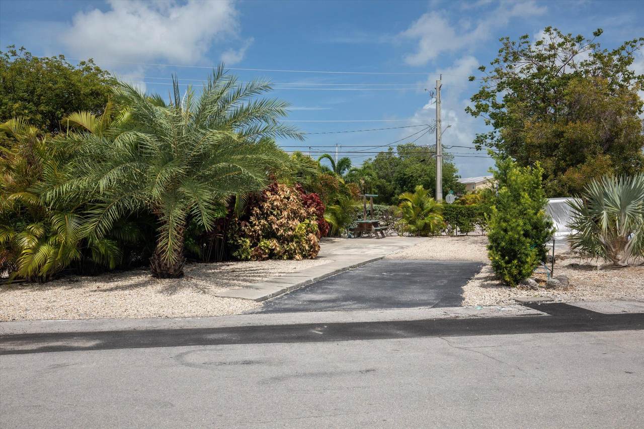 https://bt-photos.global.ssl.fastly.net/flkeys/1280_boomver_1_615873-2.jpg