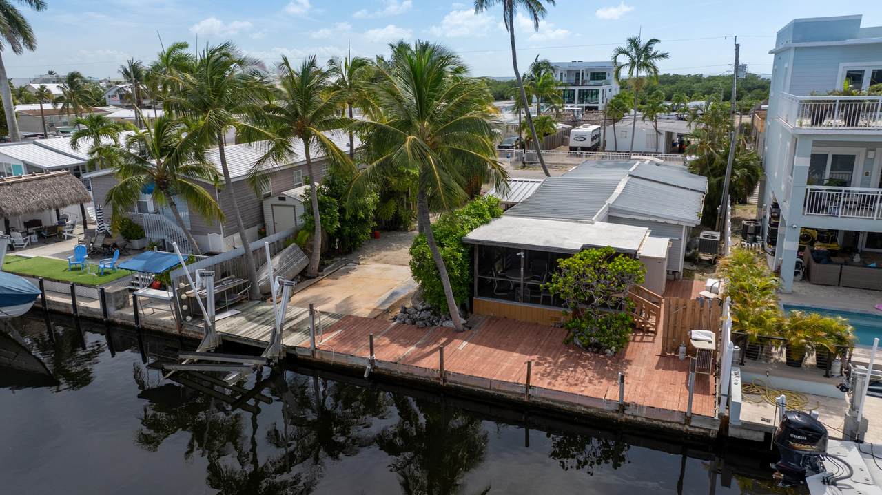 147 Long Key Road - Photo 1