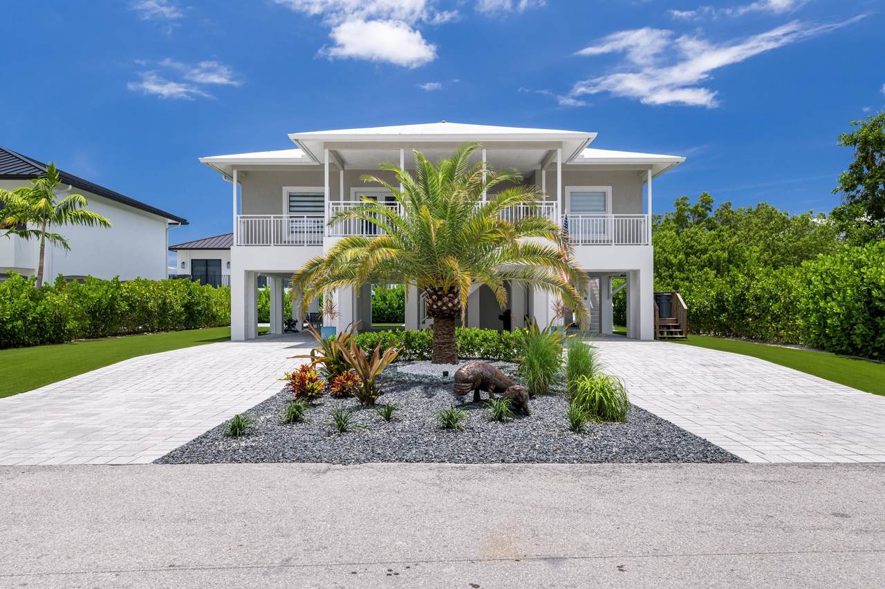 227 Corsair Road - Photo 1