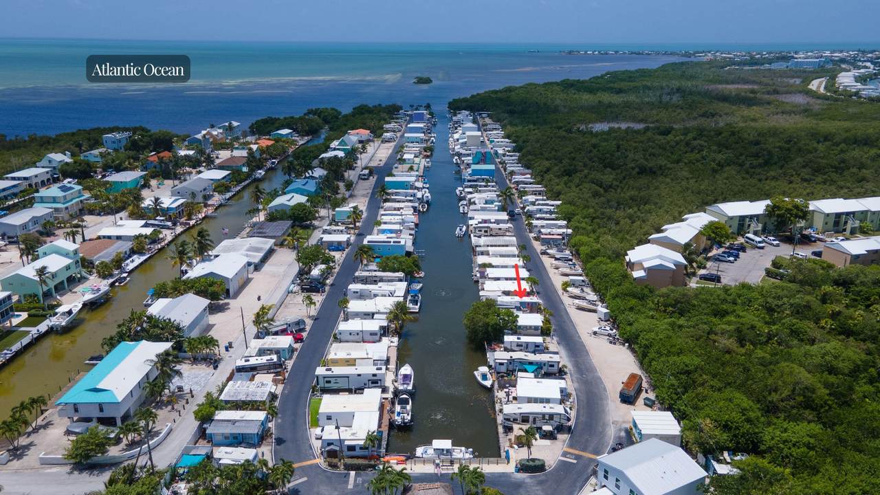 6099 Overseas Highway - Photo 1