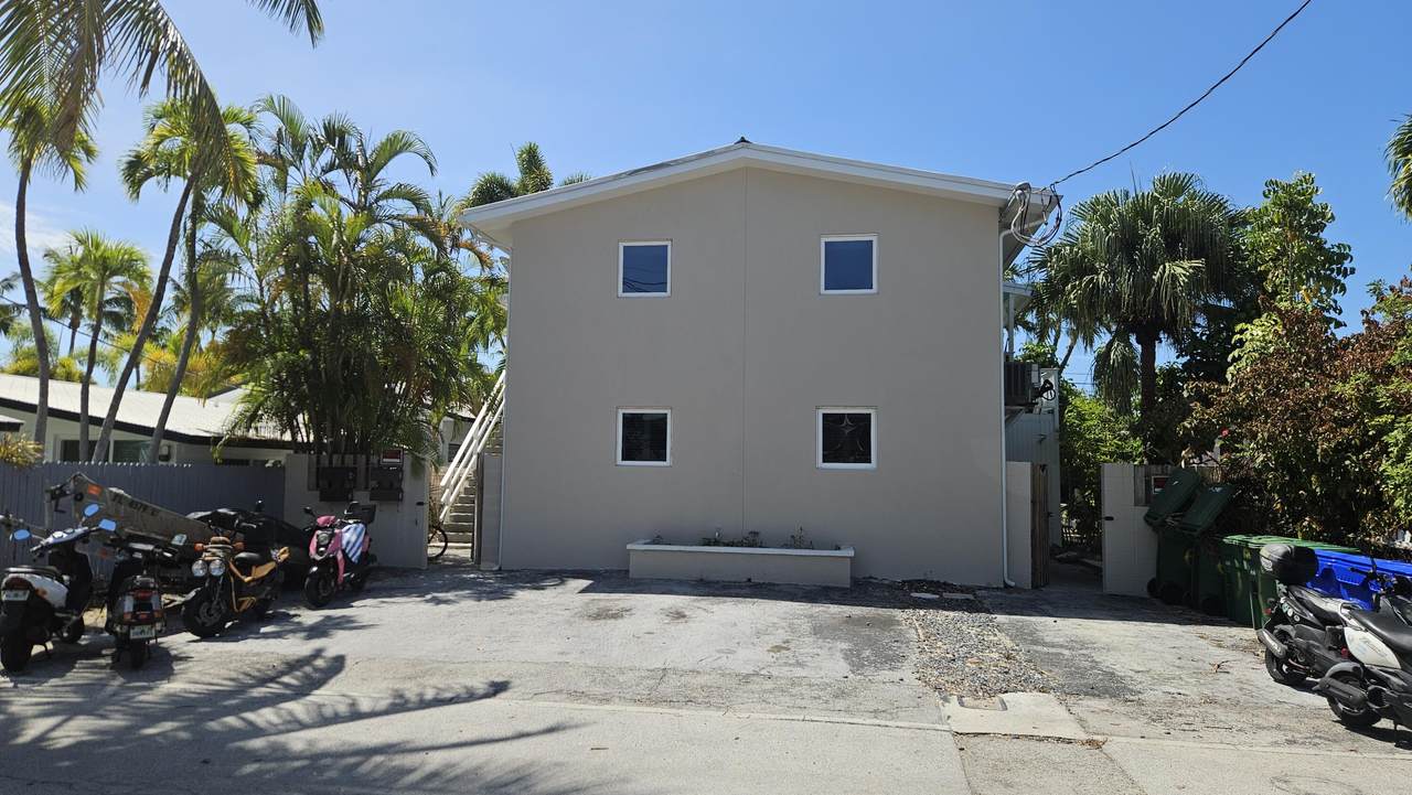 2616 Patterson Avenue - Photo 1