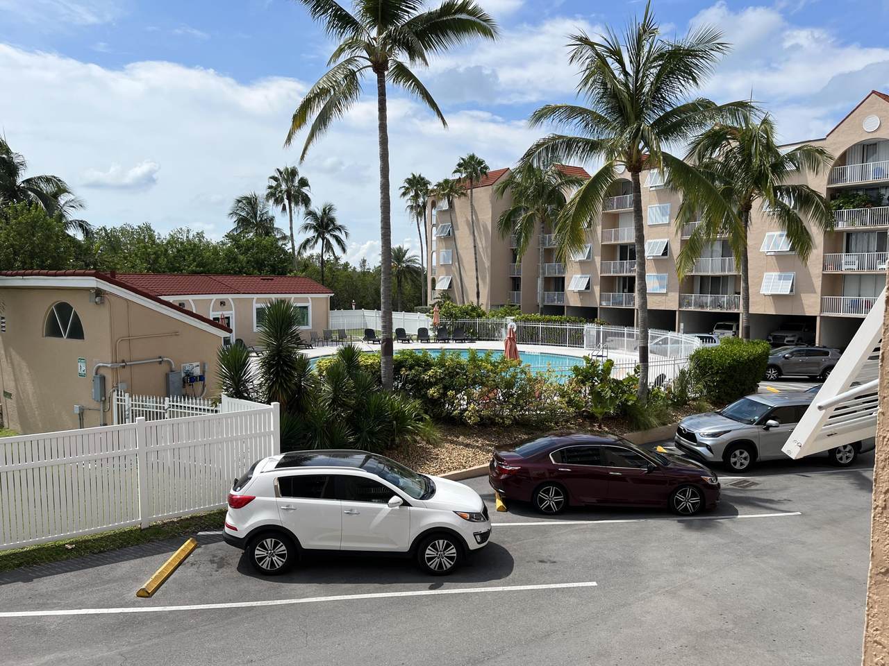 3930 Roosevelt Boulevard - Photo 1