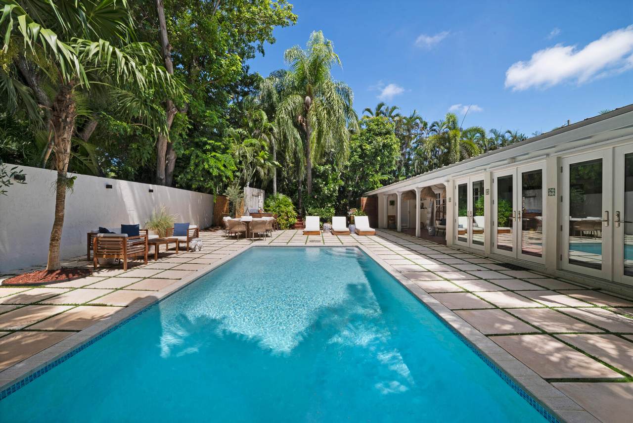 1322 George Street - Photo 1