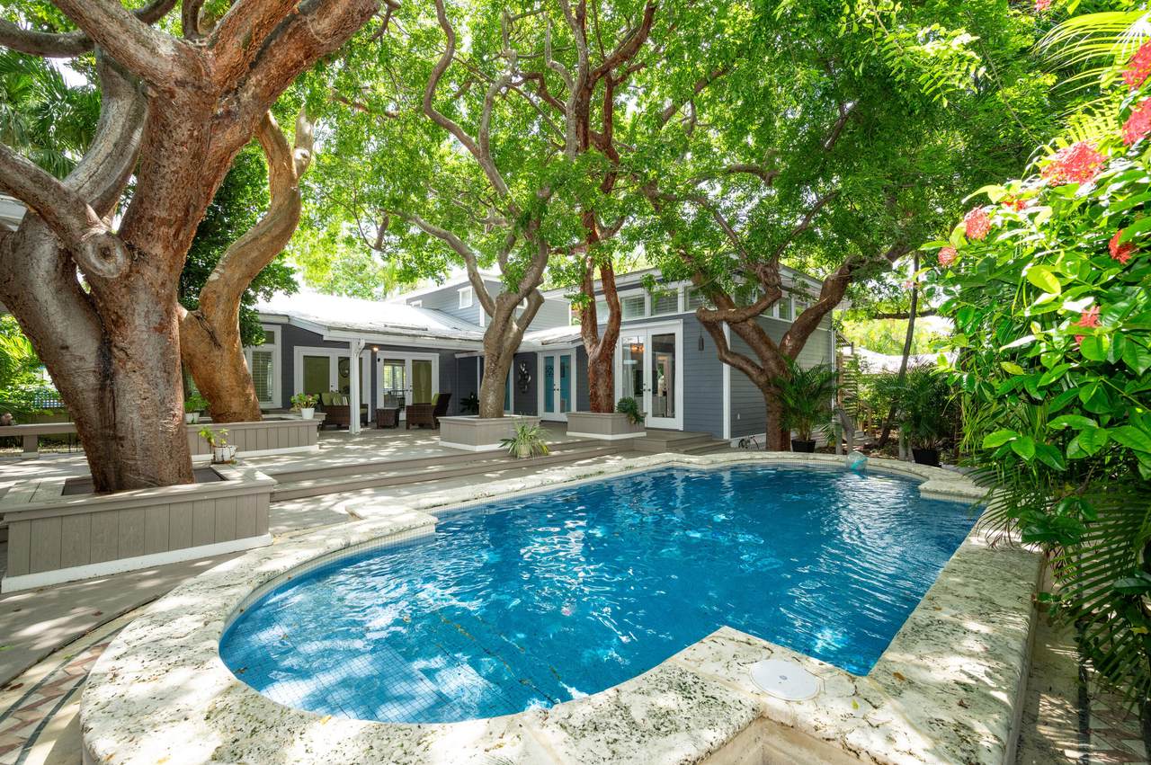 1730 Flagler Avenue - Photo 1