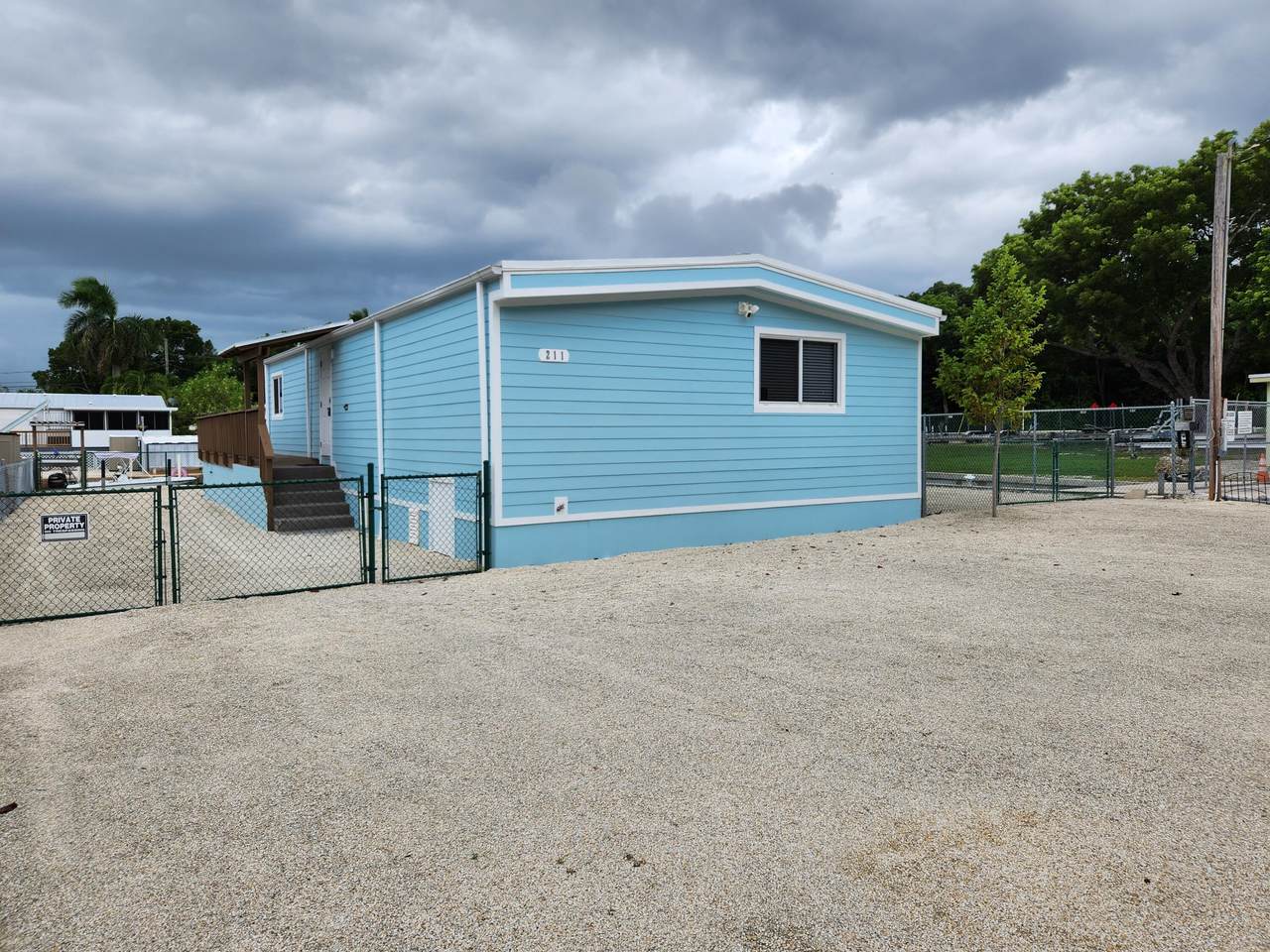 211 Lance Lane - Photo 1