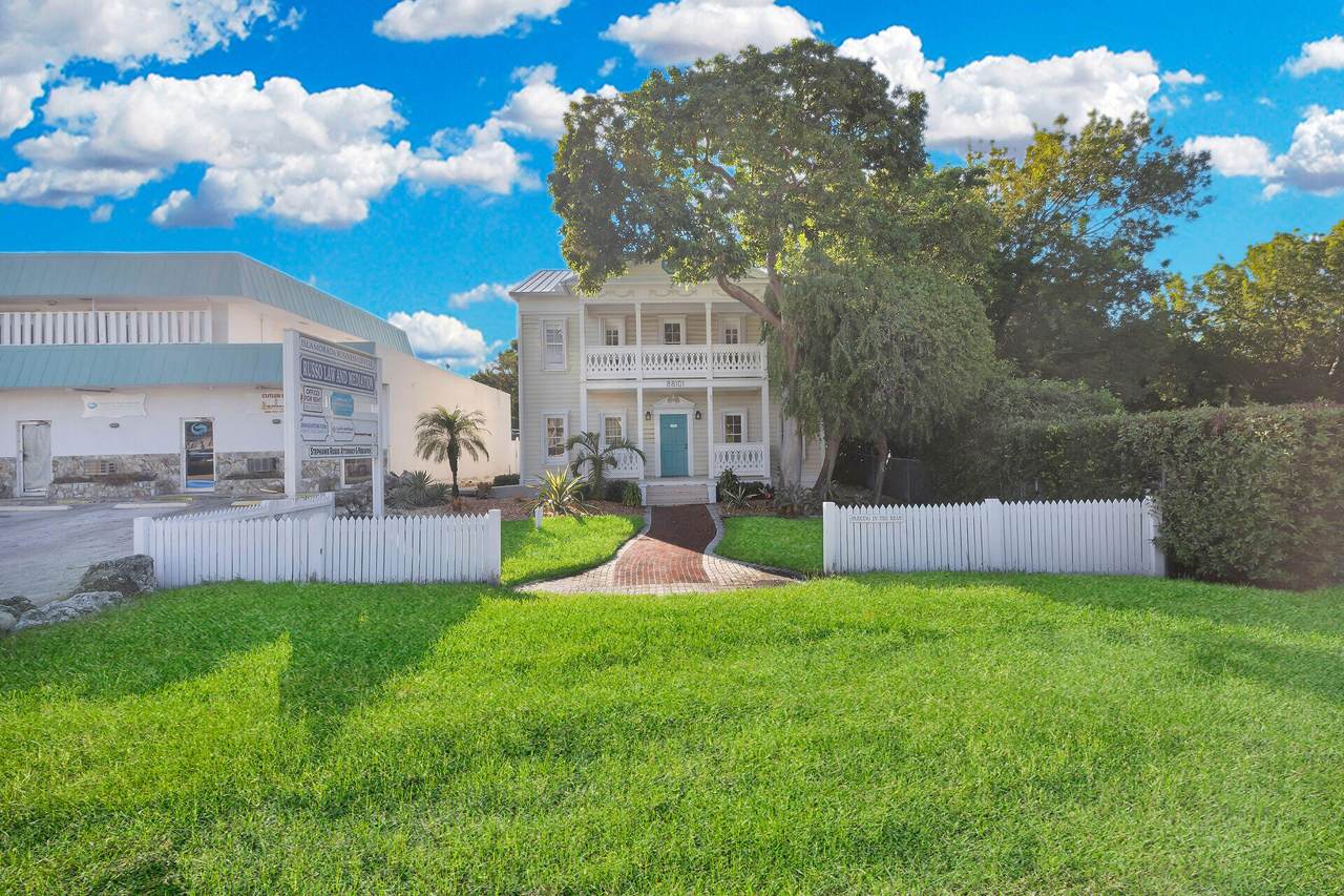 88101 Old Highway - Photo 1