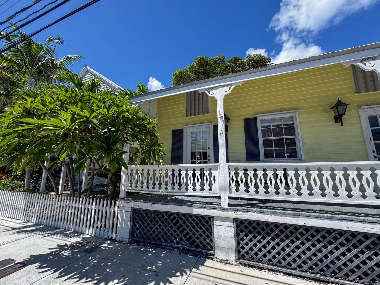 425 Eaton Street - Photo 1