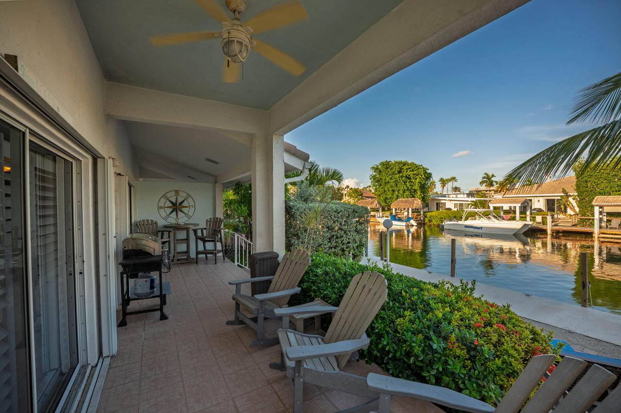 180 9Th Street - Photo 1