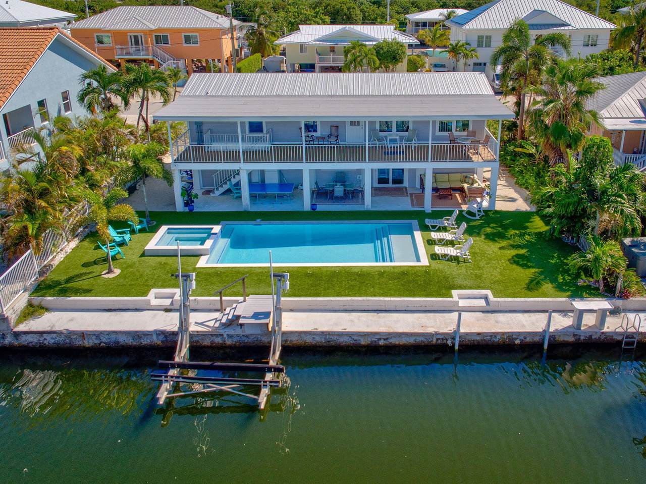 110 Bruce Court - Photo 1