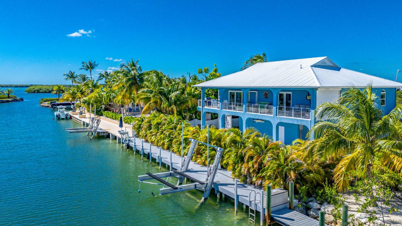 743 Pattison Drive - Photo 1