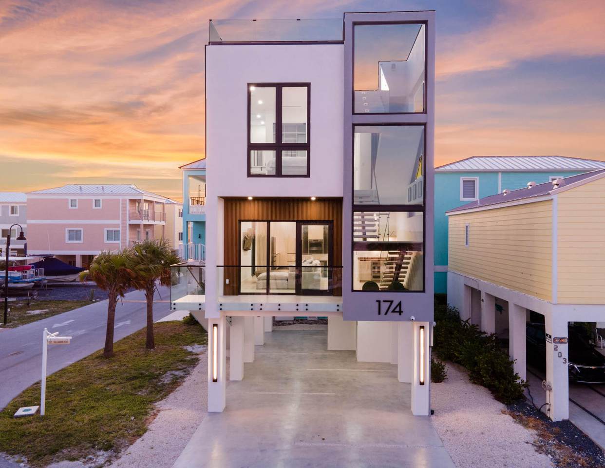 94825 Overseas Highway - Photo 1