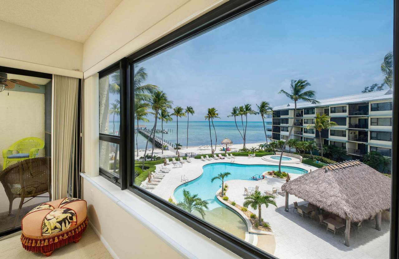 83201 Old Highway - Photo 1