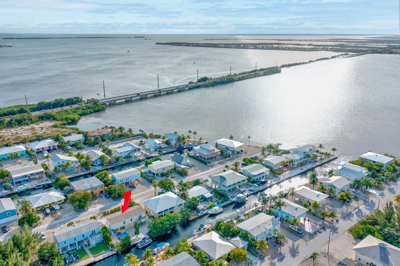 29523 Enterprise Avenue - Photo 1