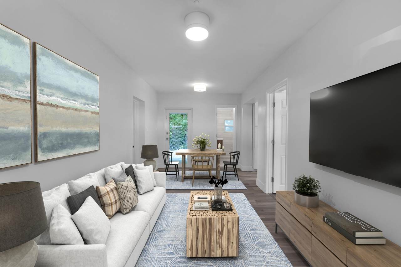 119 Poinciana Drive - Photo 1