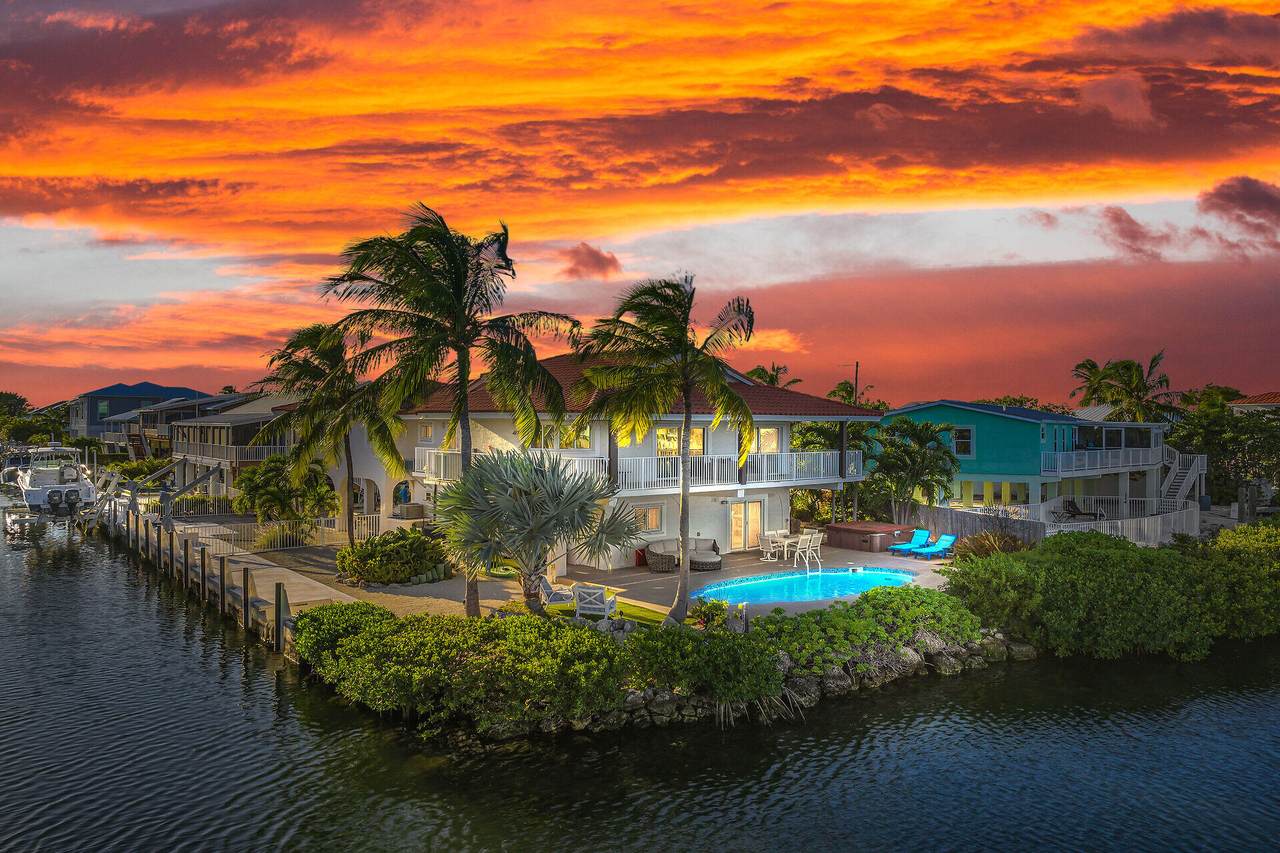 123 Bruce Court - Photo 1