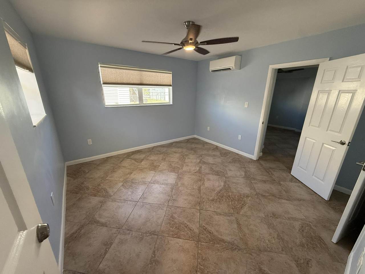 435 Collins Street - Photo 1