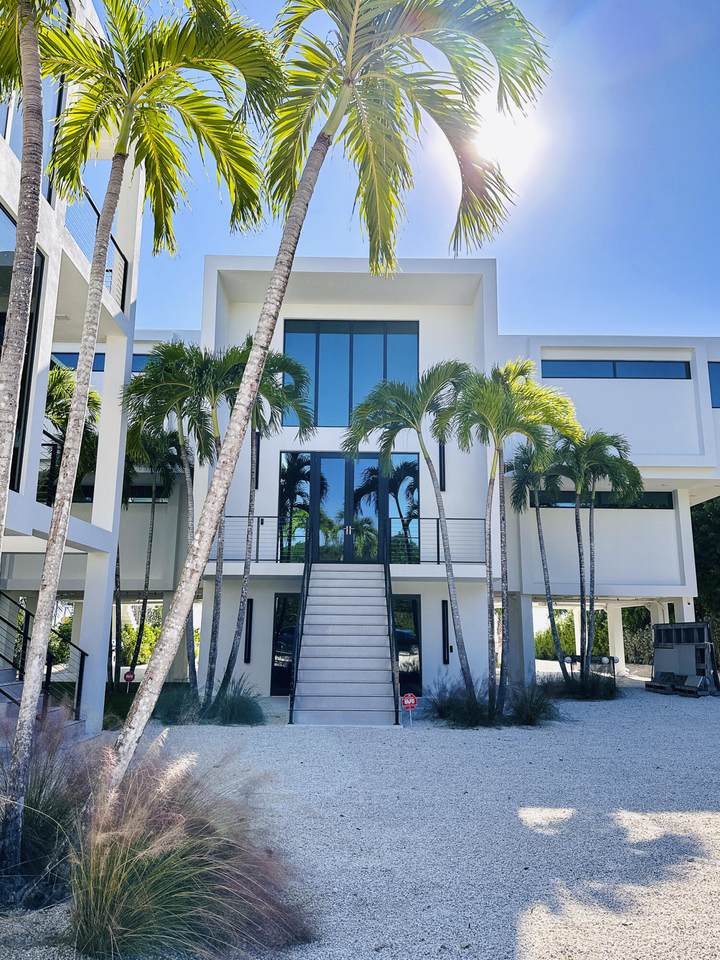 87895 Old Highway - Photo 1