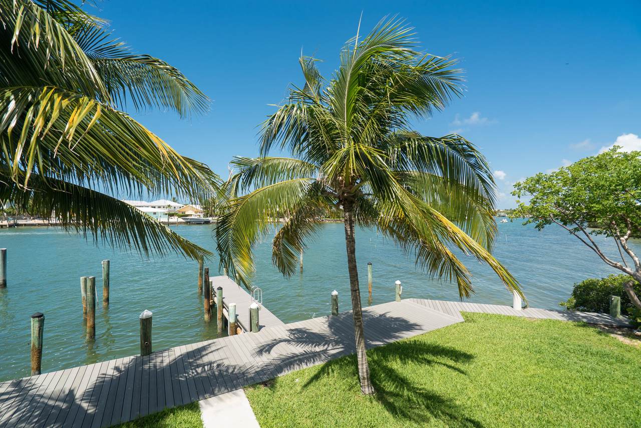 95 Coco Plum Drive - Photo 1