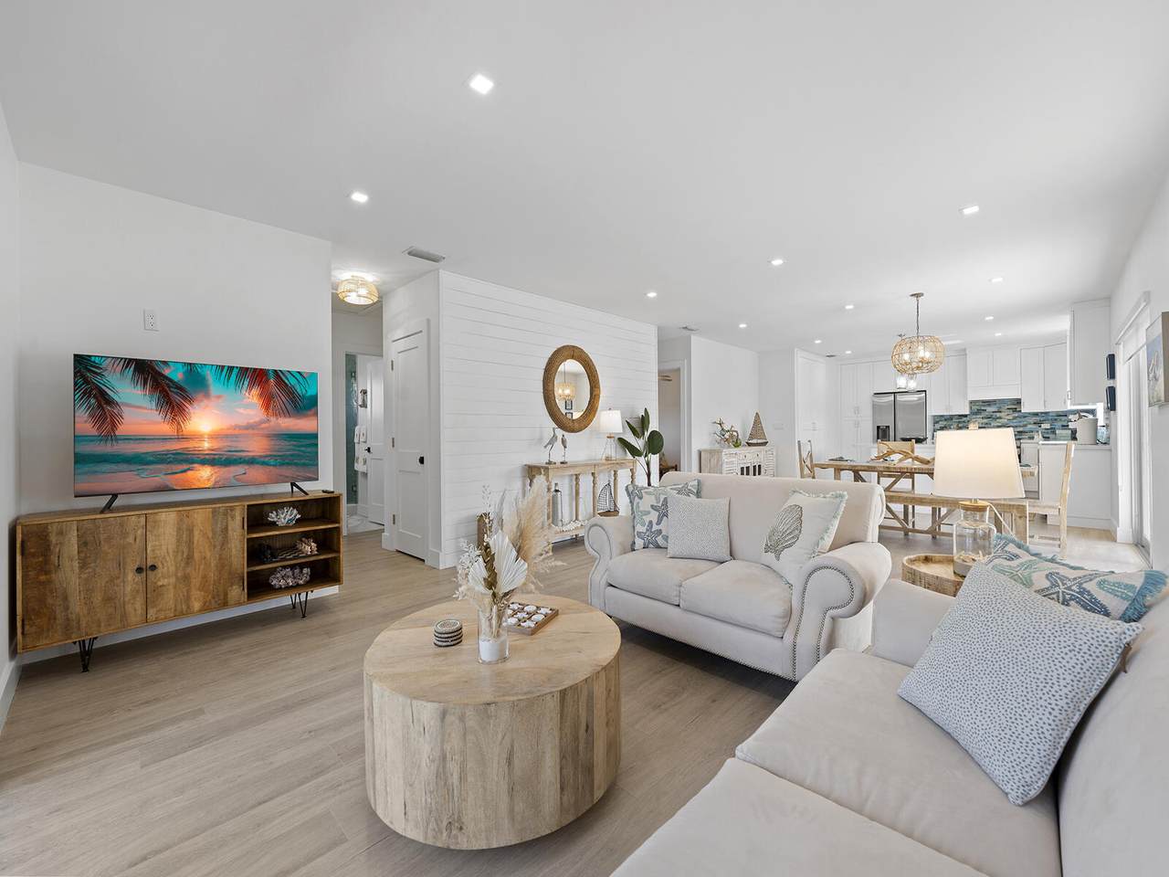 22 Atlantic Boulevard - Photo 1