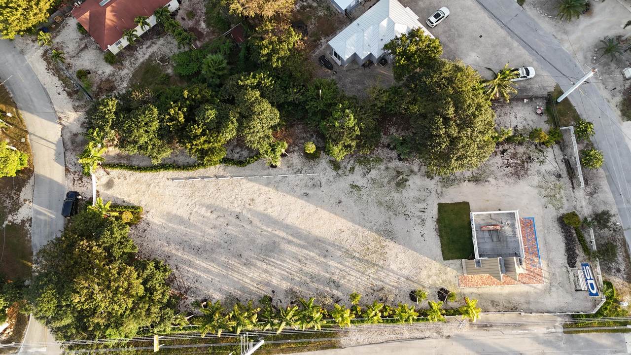 106309 Overseas Highway - Photo 1