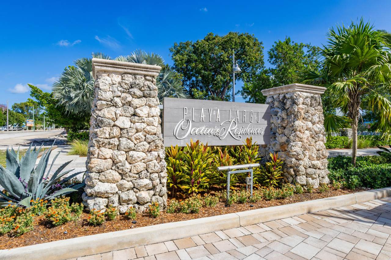 25 Playa Largo Boulevard - Photo 1