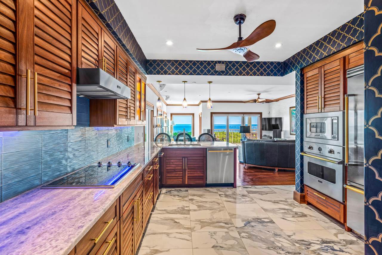 5960 Peninsular Avenue - Photo 1