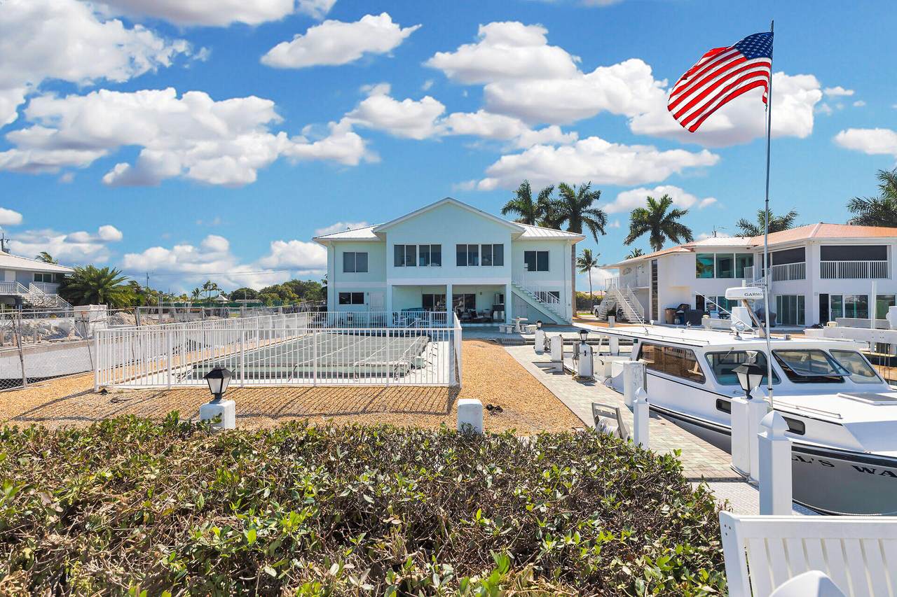 900 Shelter Bay Dr Ocean Drive - Photo 1