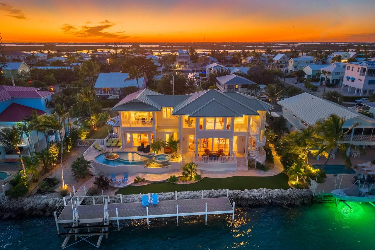 https://bt-photos.global.ssl.fastly.net/flkeys/1280_boomver_1_618538-2.jpg