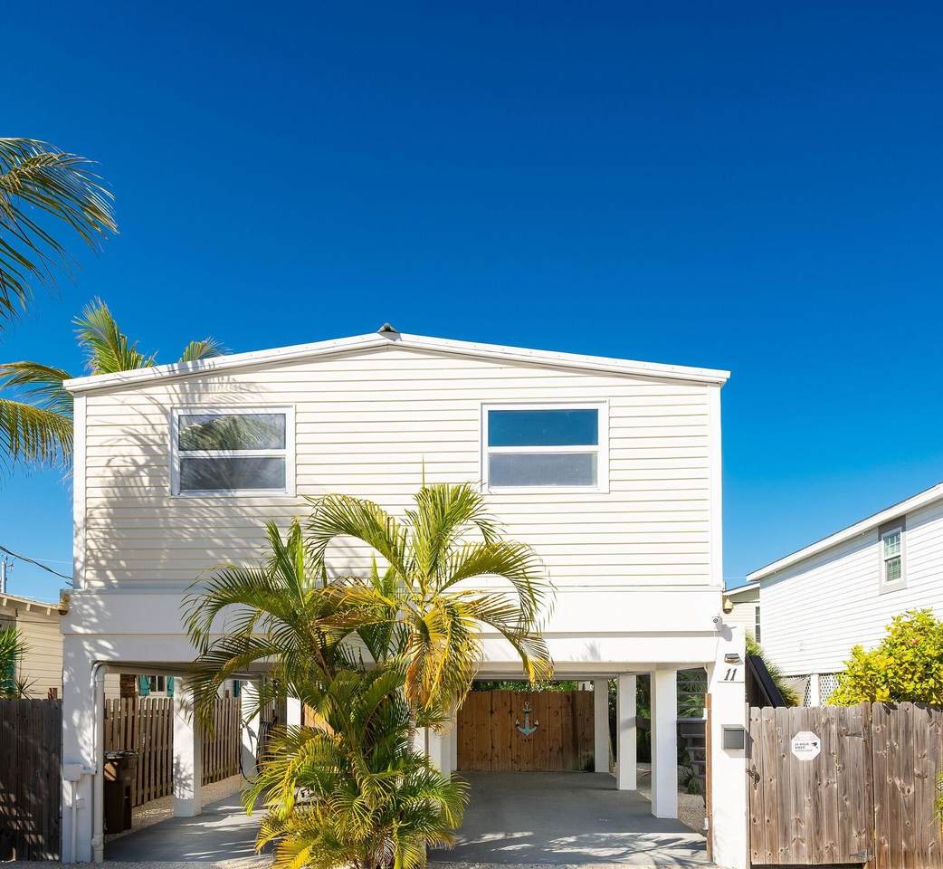 11 El Monte Lane - Photo 1