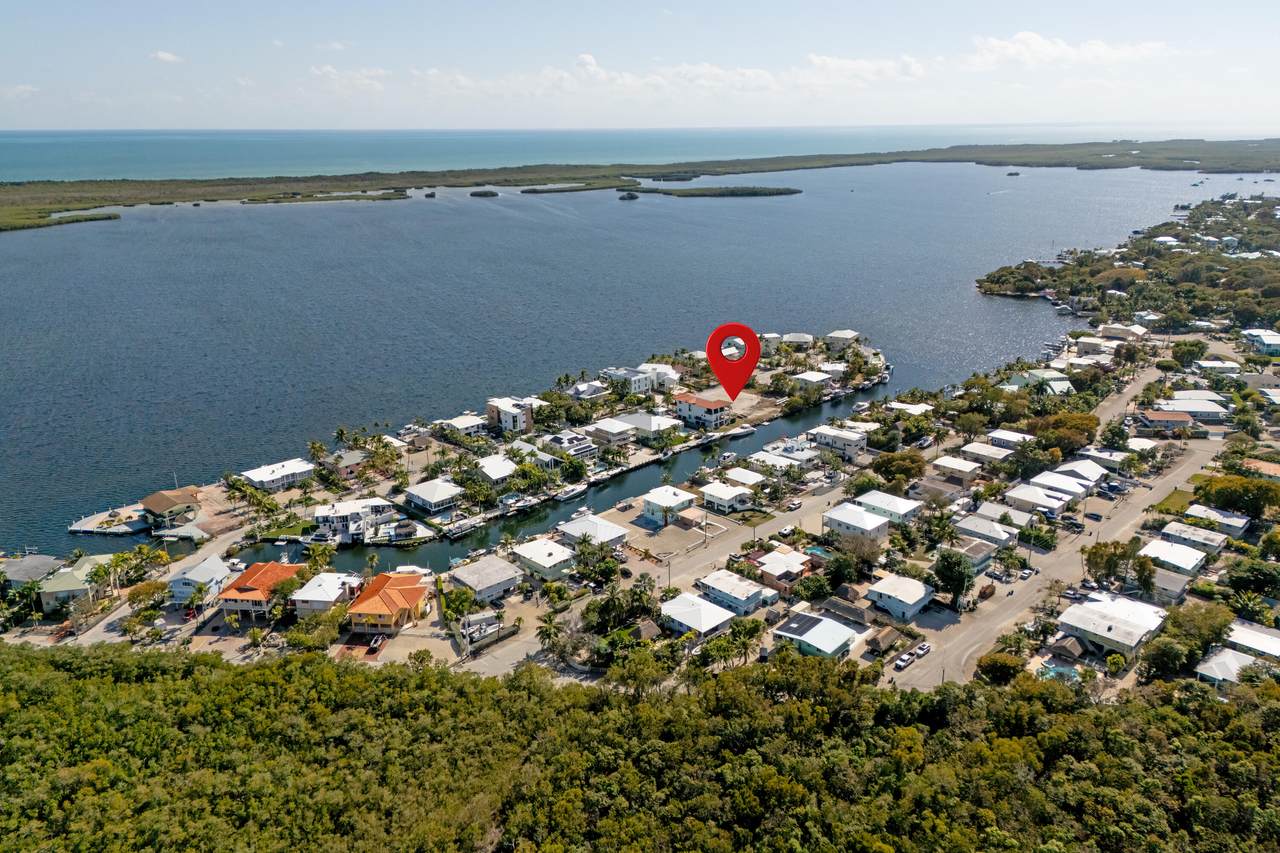 https://bt-photos.global.ssl.fastly.net/flkeys/1280_boomver_1_618673-2.jpg