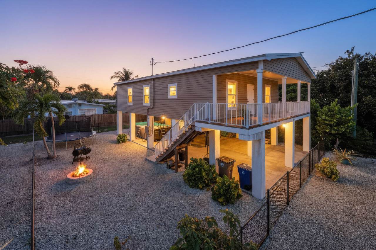 28151 Helen Avenue - Photo 1