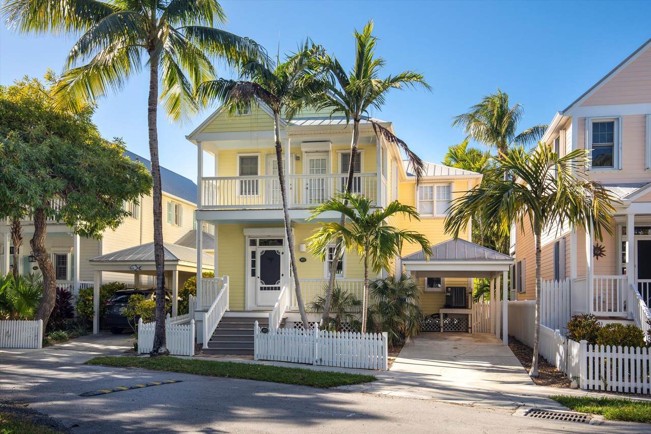 193 Golf Club Drive - Photo 1