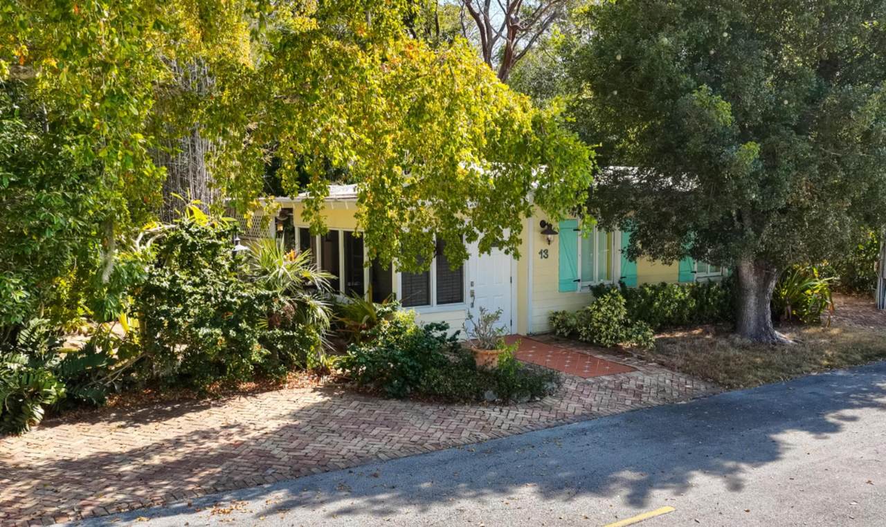 13 Pirates Drive - Photo 1