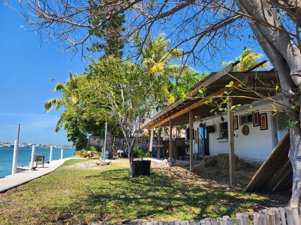 https://bt-photos.global.ssl.fastly.net/flkeys/1280_boomver_1_618800-2.jpg