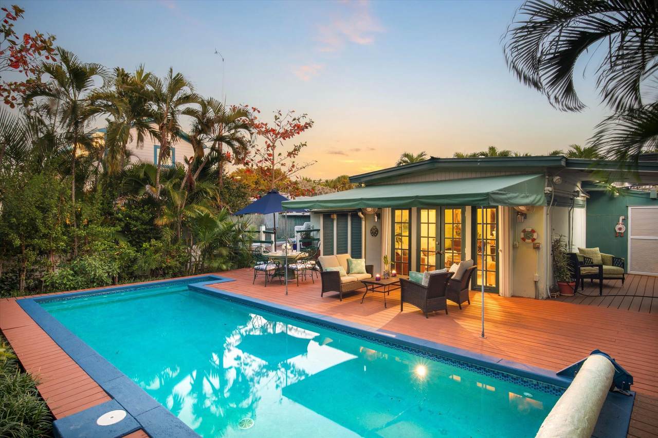 1713 Rose Street - Photo 1