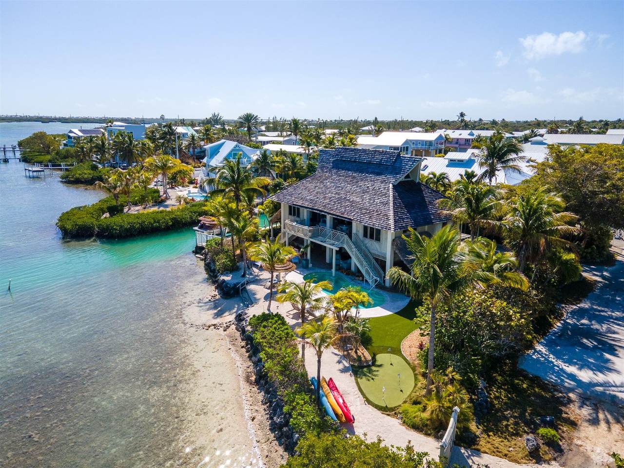 493 Coral Avenue - Photo 1