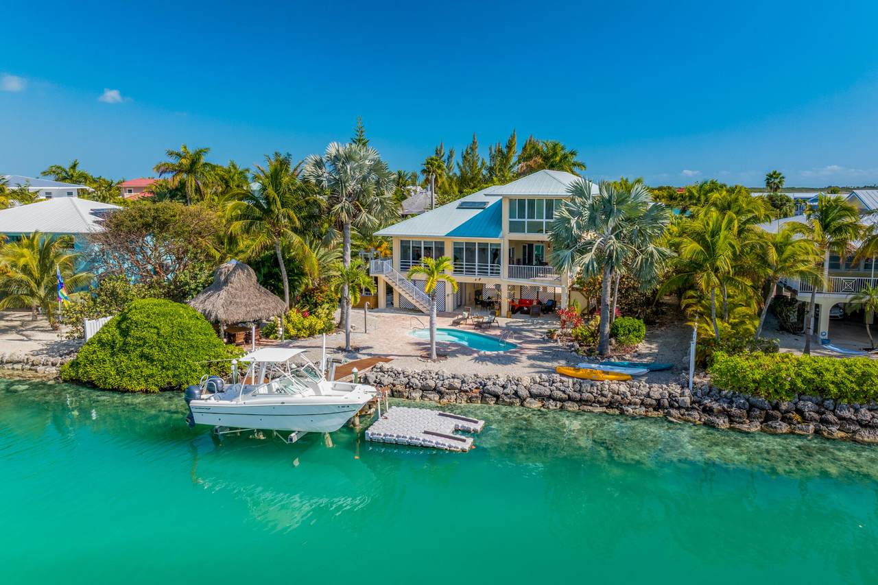 17041 Marlin Drive - Photo 1