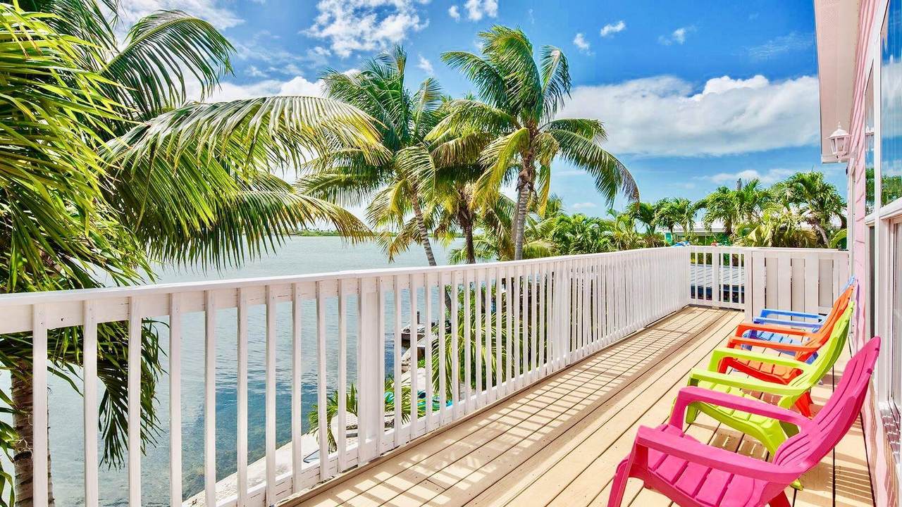 32 Beach Drive - Photo 1