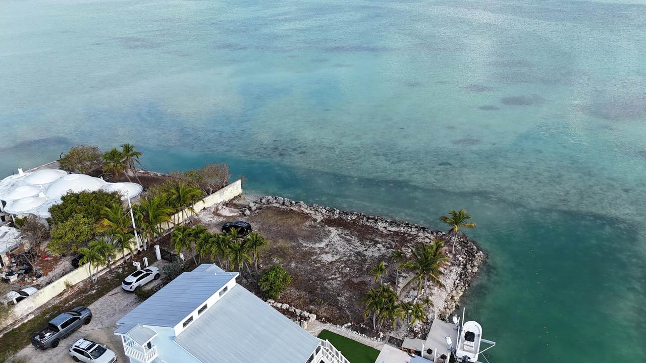 https://bt-photos.global.ssl.fastly.net/flkeys/1280_boomver_1_618935-2.jpg