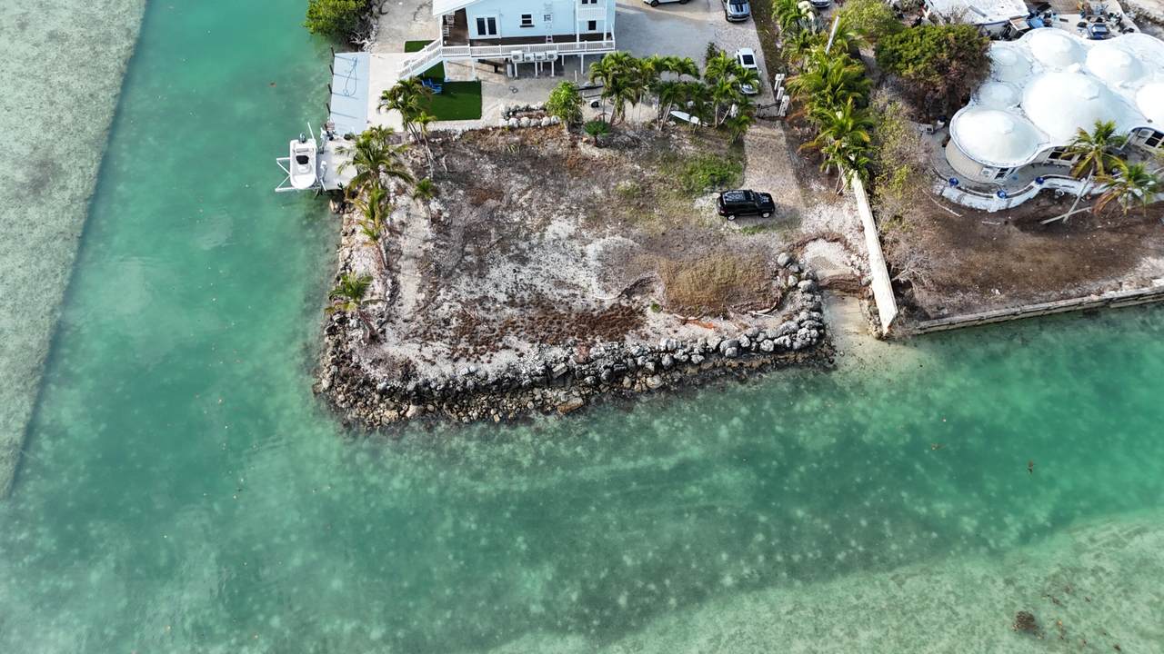 https://bt-photos.global.ssl.fastly.net/flkeys/1280_boomver_1_618935-2.jpg