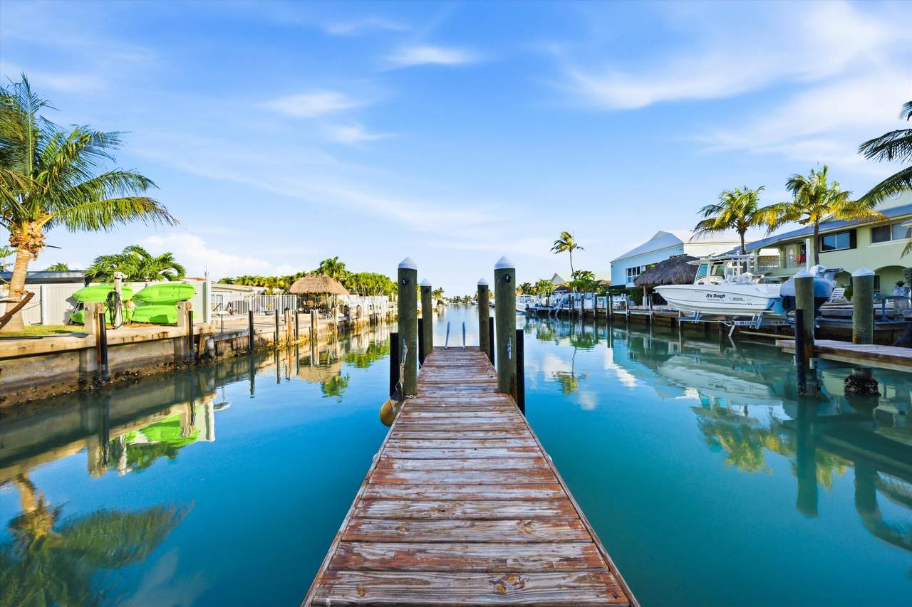 https://bt-photos.global.ssl.fastly.net/flkeys/1280_boomver_1_619018-2.jpg