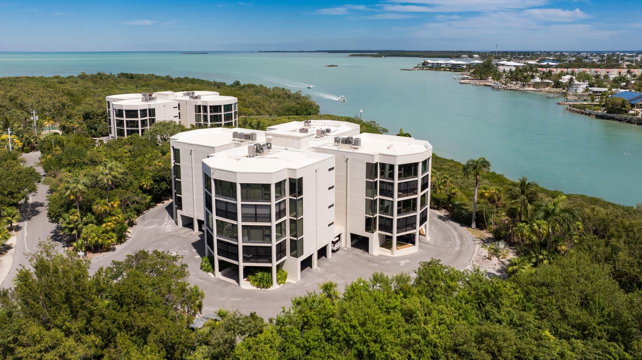 7101 Gulf Of Mexico Boulevard - Photo 1
