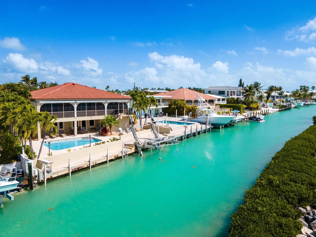https://bt-photos.global.ssl.fastly.net/flkeys/1280_boomver_1_619042-2.jpg