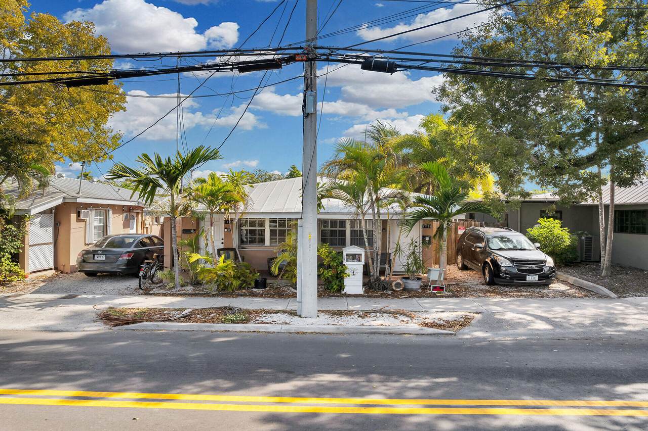 1119 Simonton Street - Photo 1