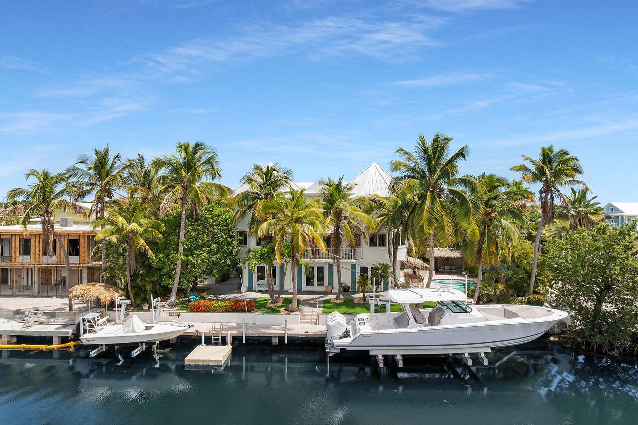 https://bt-photos.global.ssl.fastly.net/flkeys/1280_boomver_1_619083-2.jpg