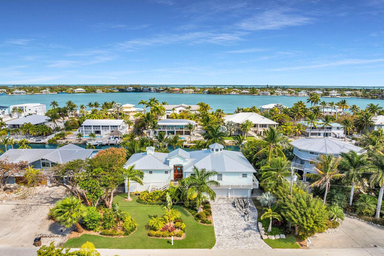 https://bt-photos.global.ssl.fastly.net/flkeys/1280_boomver_1_619134-2.jpg