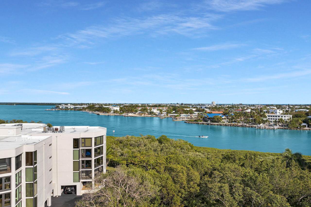 8403 Gulf Of Mexico Boulevard - Photo 1