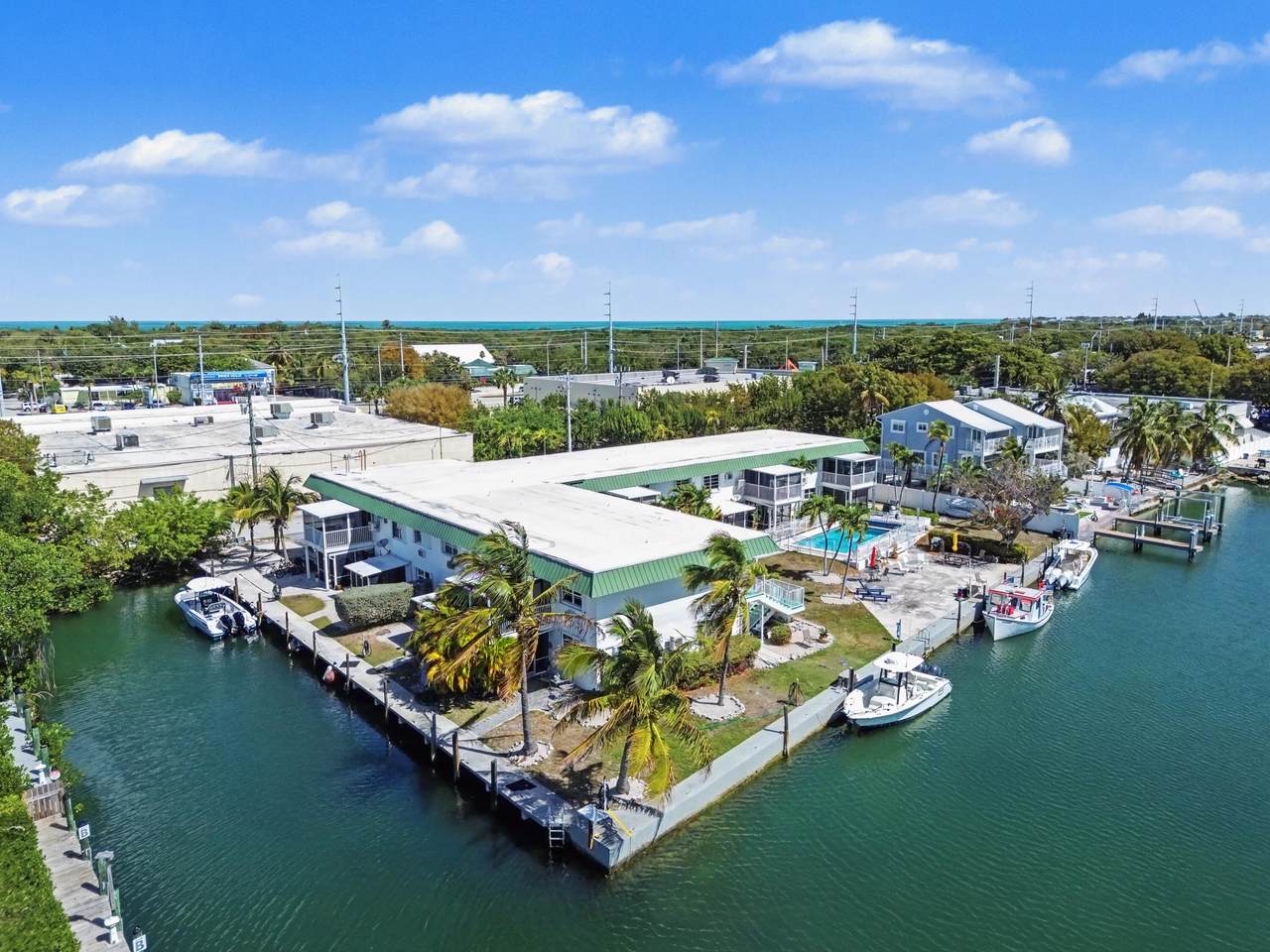 https://bt-photos.global.ssl.fastly.net/flkeys/1280_boomver_1_619171-2.jpg
