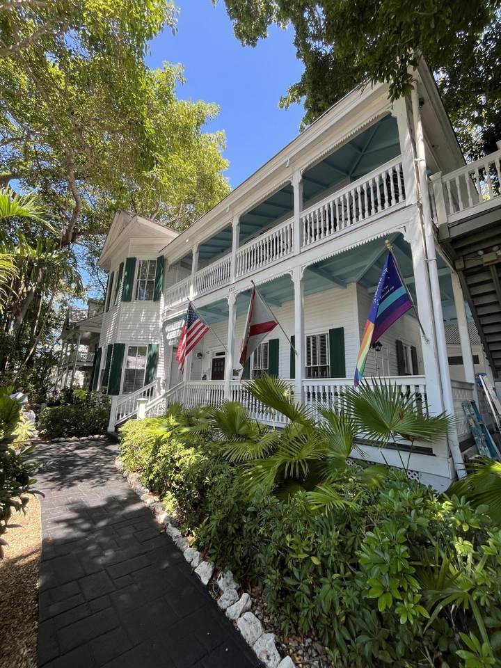 323 Whitehead Street - Photo 1