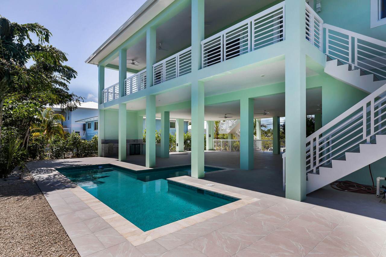 518 Avenida Primiceria - Photo 1
